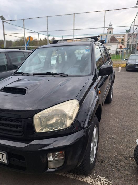 Vând Toyota RAV 4