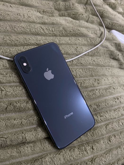 Продам или обменяю айфон  х