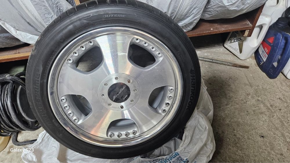 Продаю диски R18 Диски как новые