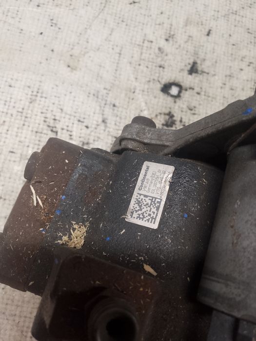 pompa injectie volkswagen passat b7 1.6 2011