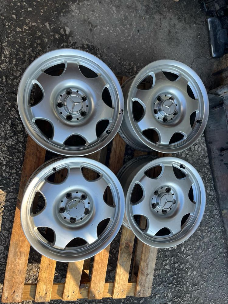 Оригинални Джанти 16'' MERCEDES-BENZ E A211401 et42 7,5j ном 112