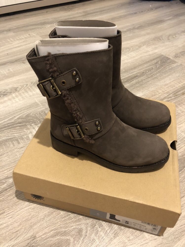 Ugg niels