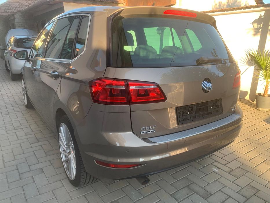 Volkswagen golf sportvan 1.6 tdi dsg