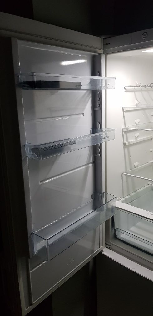 Combina frigorifica Gorenje frostless frigider