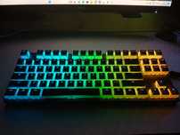 Tastatura gaming mecanica MSI Vigor GK70 (noua este 900 de lei)