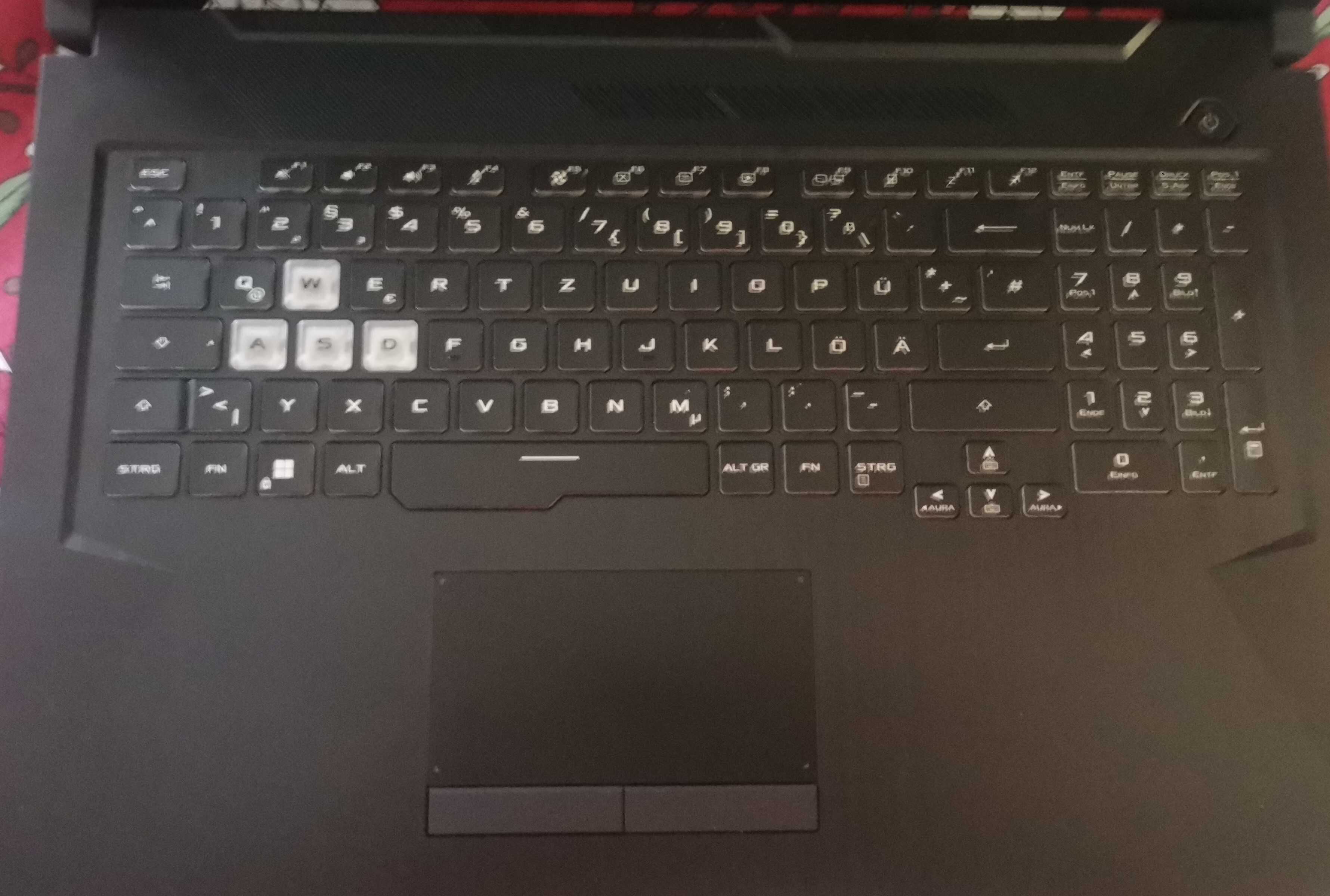 Vând laptop gaming Asus Tuf F17