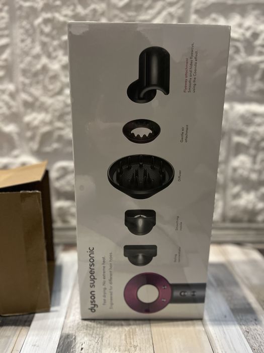 Uscator de par DYSON Supersonic