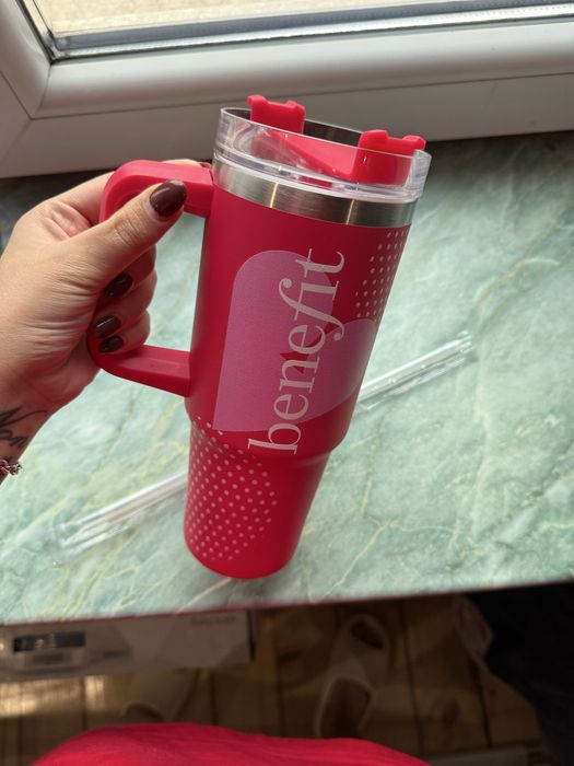 Tumbler чаша тъмблър Benefit със сламка