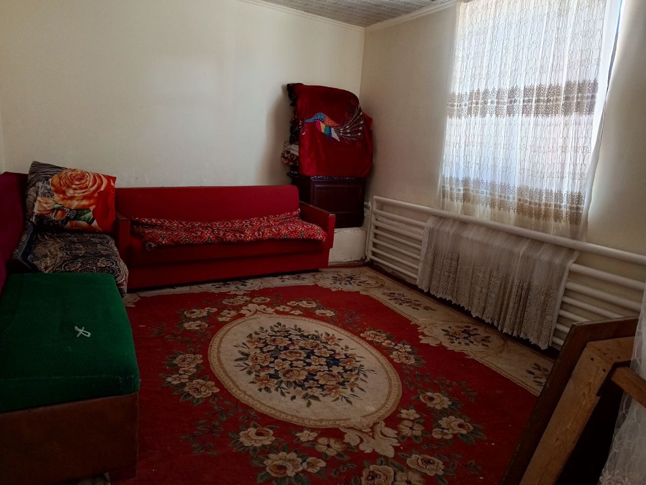 Yunusobot Hasanboyda 2.4 sotixli uchaska sotiladi