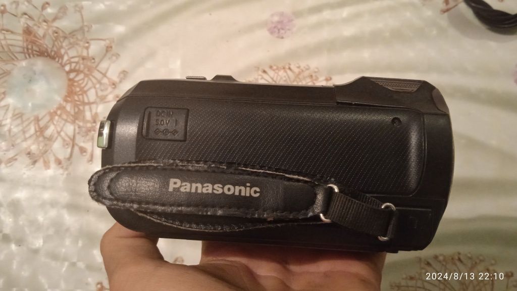 Panasonic HC-V760 камера