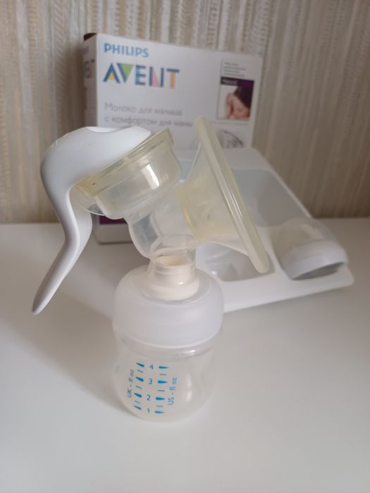 Продается молокоотсос Avent
