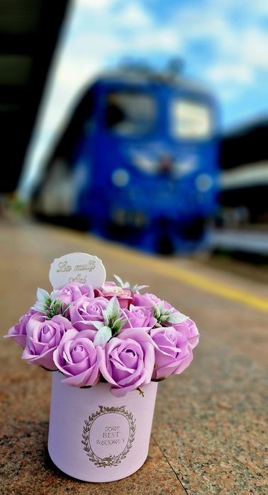 Ornament cutii buchete flori de sapun trandafiri