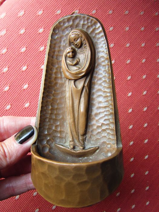 rar Madonna Maria Holy Water pt apa sfintita  Germania