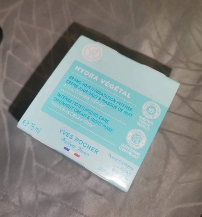 Crema gel pt hidratarea tenului