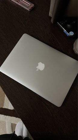 MacBook Air(13-inch ,2015)