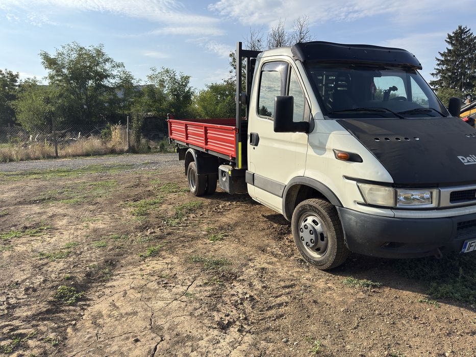 iveco Daily basculabil pe 3 parti