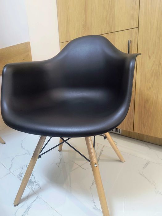 Трапезни столове