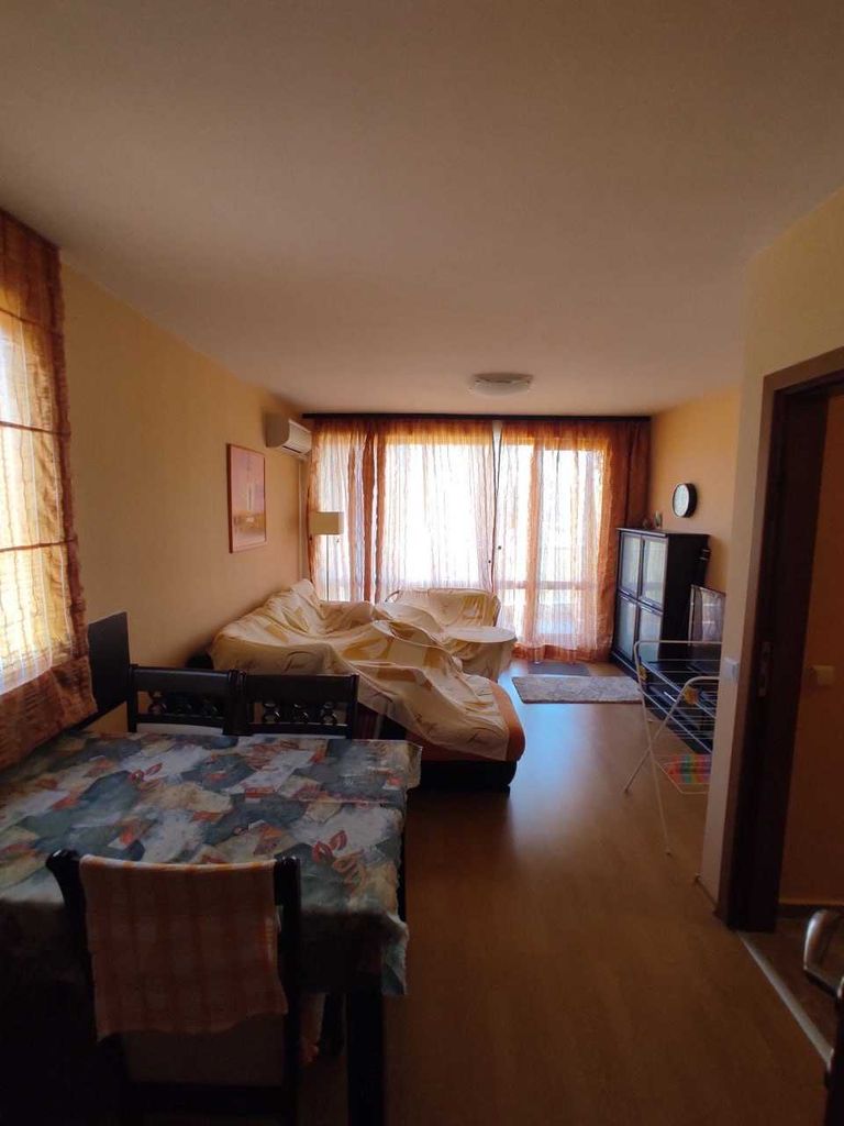 Продава се Двустаен апартамент в Несебър - 72 кв.м за 959 €/кв.м - Снимка #2