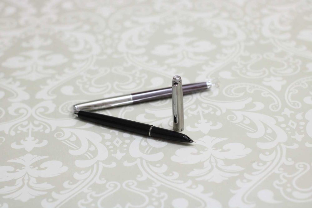 Stilou cu penita ascunsa