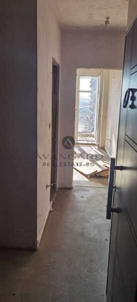 Продава се Двустаен апартамент в Пловдив, Кършияка - 75 кв.м за 1224 €/кв.м - Снимка #5