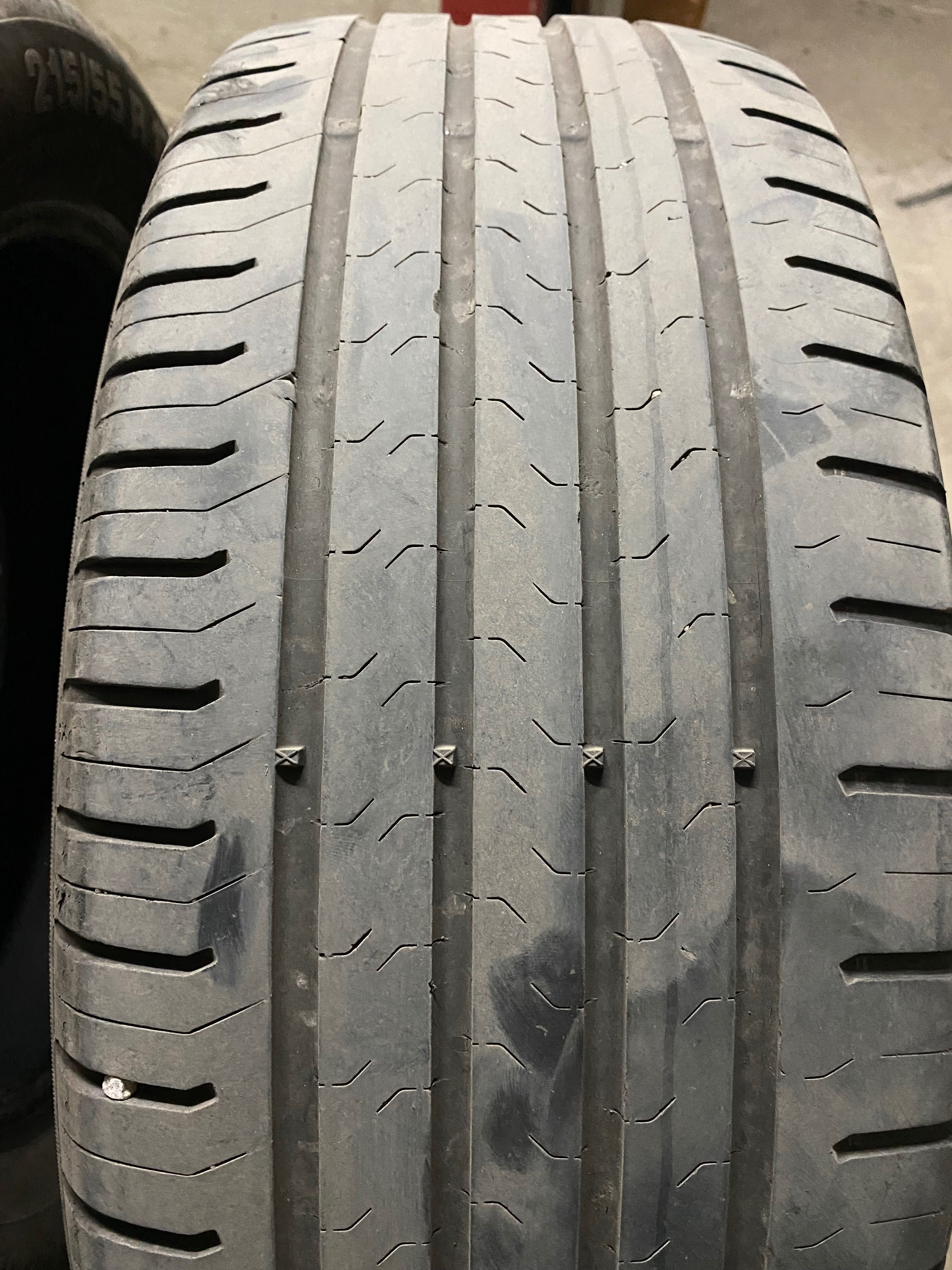 Гуми 215/55/17 Continental EcoContact 5