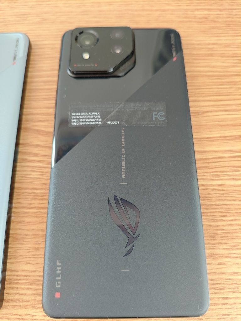 Rog Phone 8 12/256 Gb nou, impecabil, garanție doi ani Asus