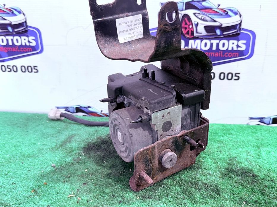 POMPĂ ABS PEUGEOT 208 2015 1.0 BENZINA / BERLINA 3 USI COD OEM 9813805280 2012-2019