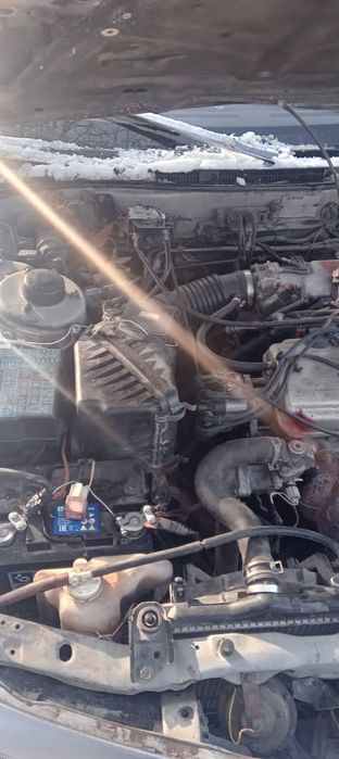 Автомобиль Митсубиси Галант