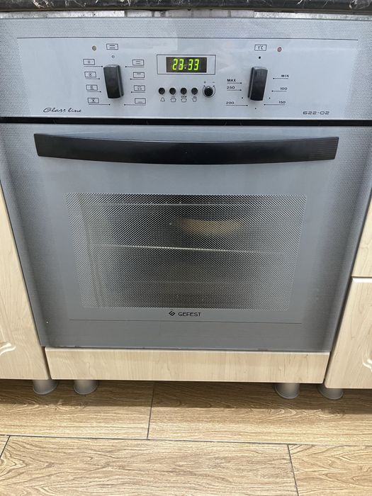 Духовой шкаф