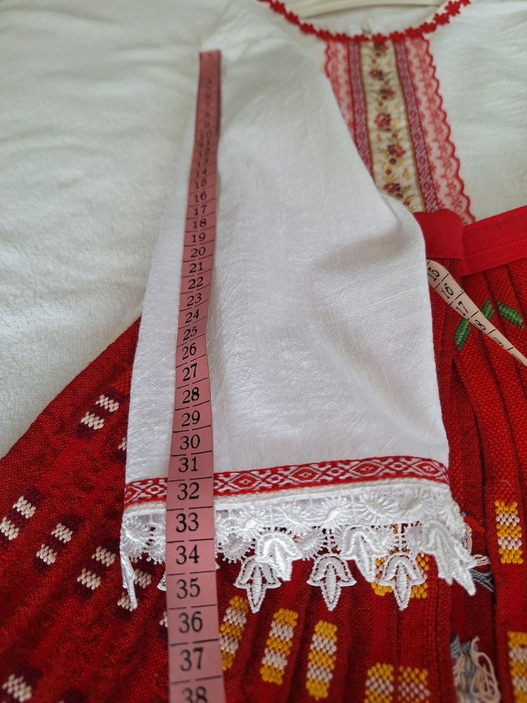 Народна носия 2-4 г. - 85 лв