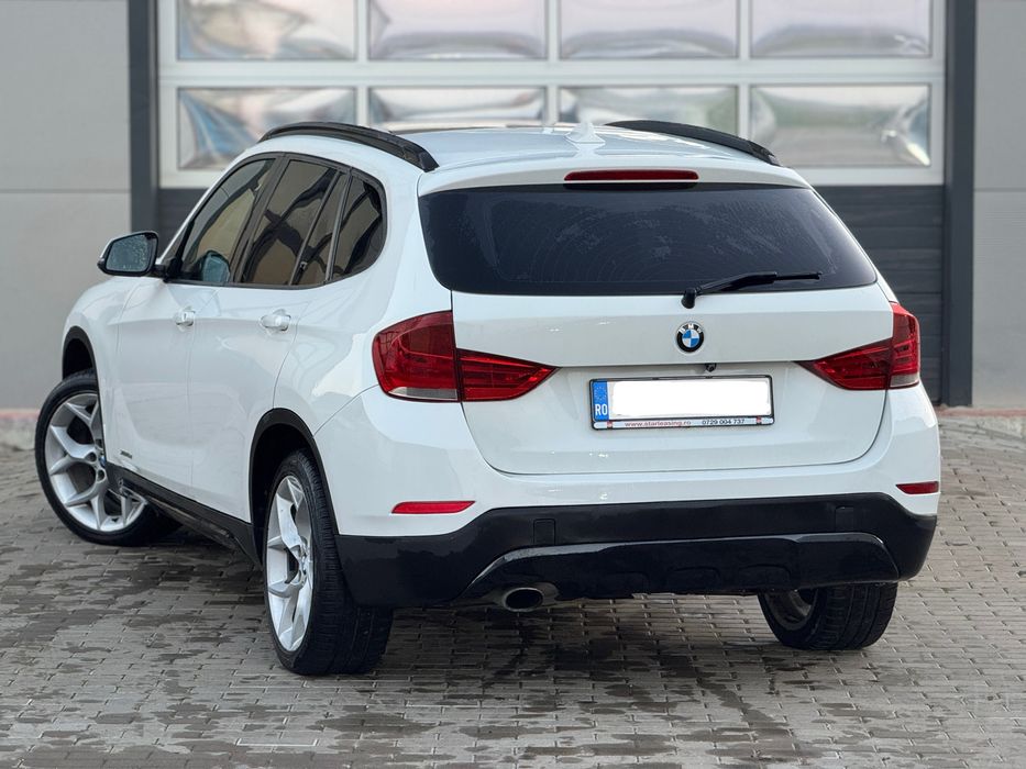 BMW X1 2013 2.0 Diesel 143cp X-drive Panorama/Cutie automata/Navi mare