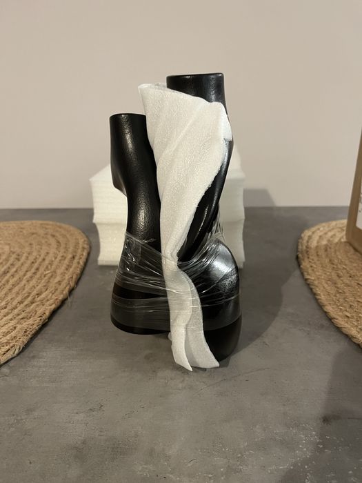 Set de vaze ceramice incrucisate cu flori - noi