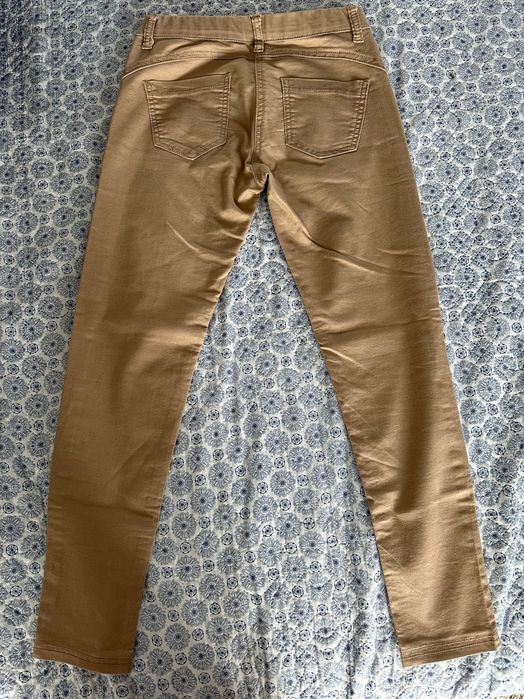 Pantaloni skinny Stradivarius