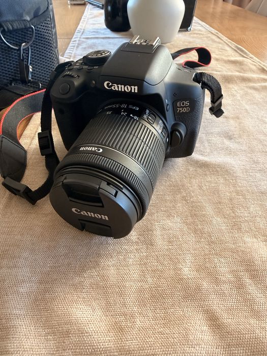 Canon EOS 750D + 18-55mm + 80-200mm Wi-Fi