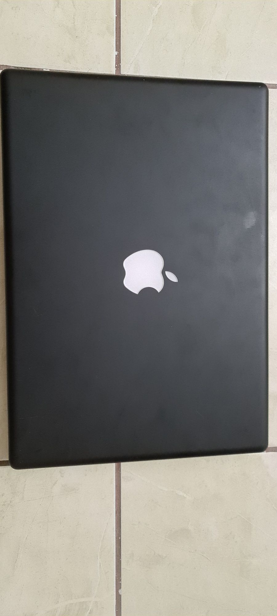 Laptop Apple MacBook A1181