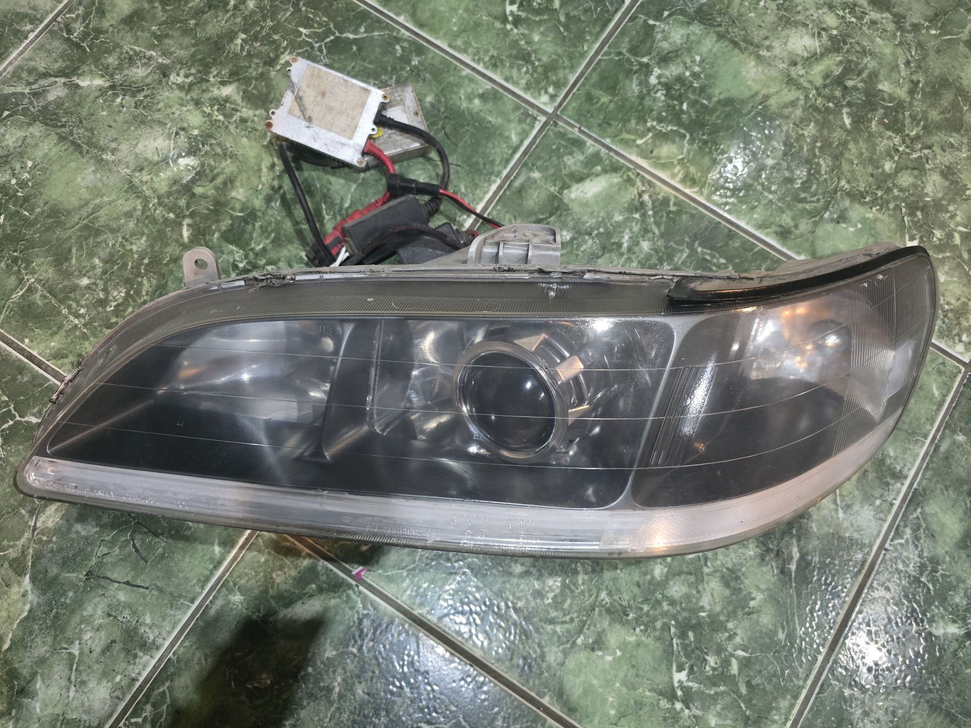 Фар за Honda Accord 6gen купе