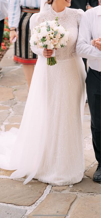 Rochie de mireasa tip sirena