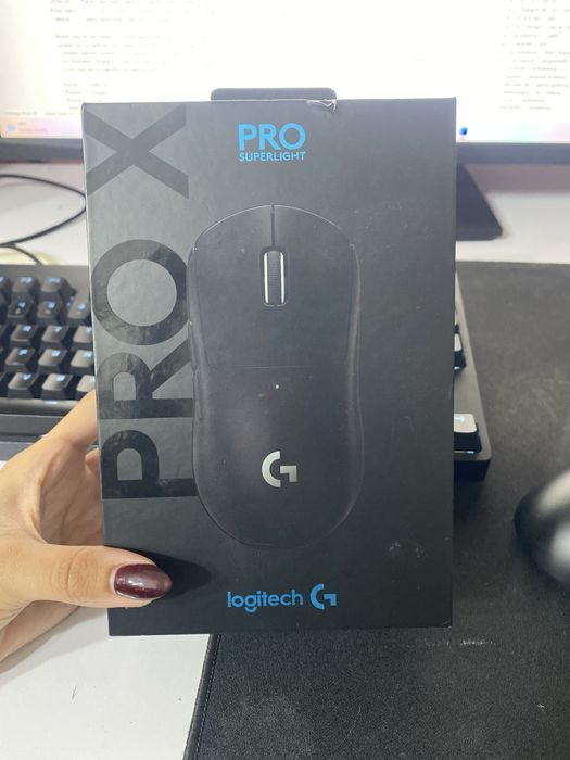 Logitech Pro X Superlight 1 (чёрный цвет)