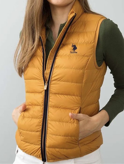 Нов дамски пухен елек,грейка U.S.Polo Assn. размер М