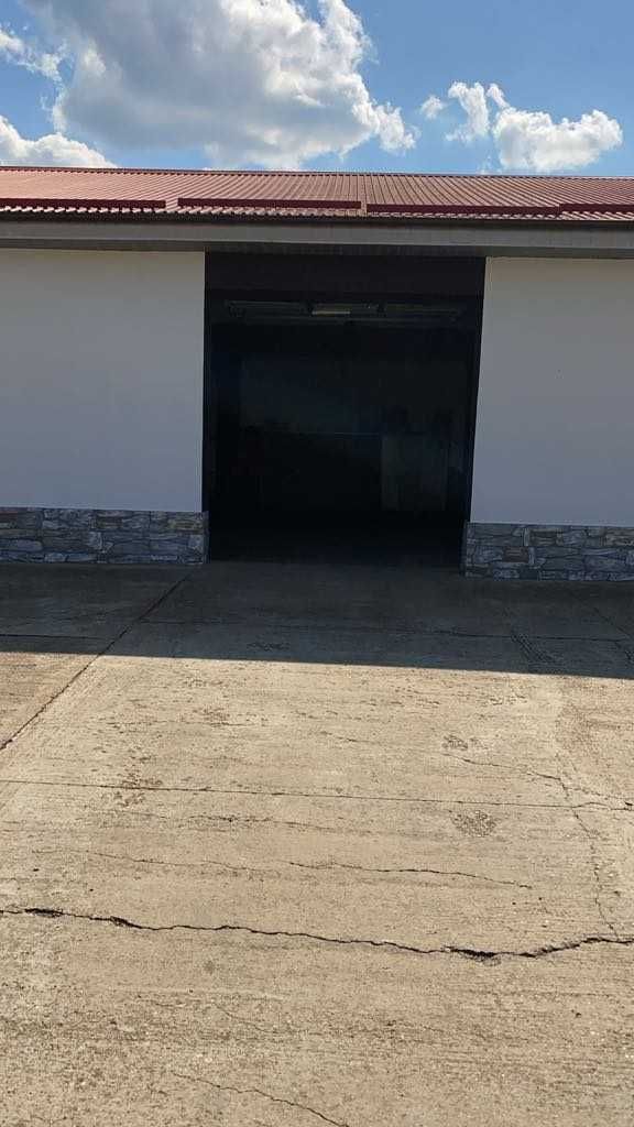 Parcare auto privata si securizata in Husi, la 15km de vama Albița
