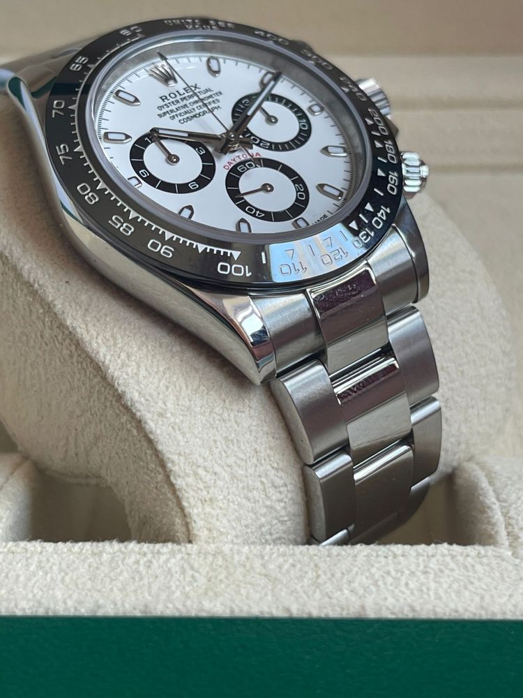 Часовник Rolex Cosmograph Daytona Ceramic White Dial Stainless Steel