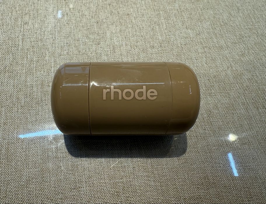 Кремовые румяна rhode