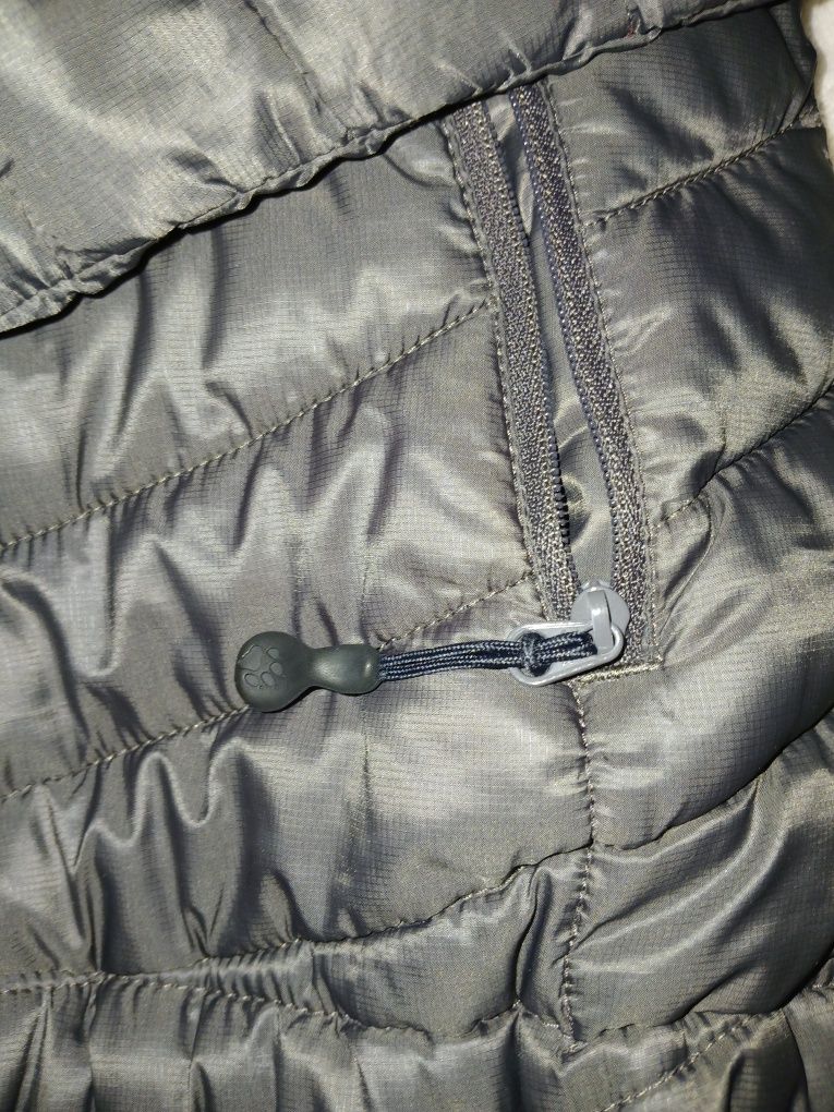 Дамско яке Jack Wolfskin S