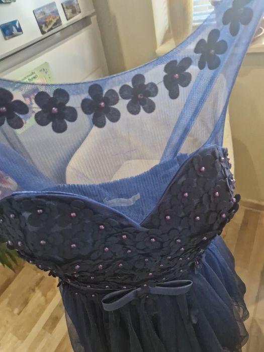 Официална рокля S