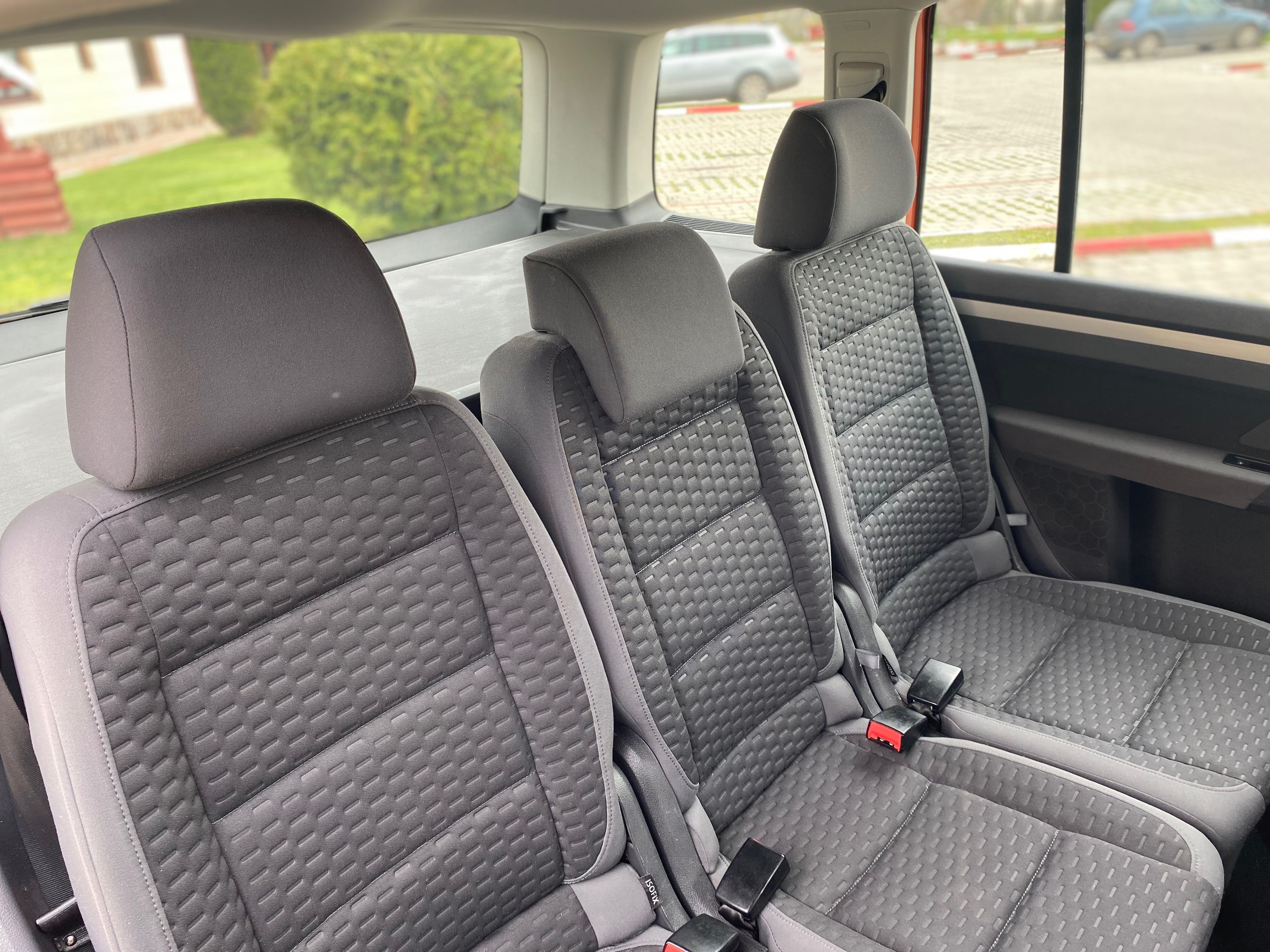 VW TOURAN 2010 2.0 TDI