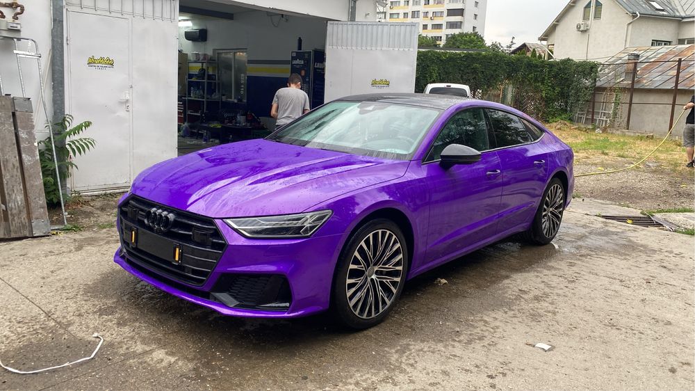 Folieri / colantari caroserii si geamuri auto