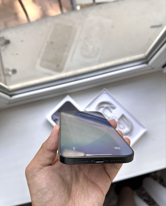 16 Pro Max 256GB Black Titanium 95% Sim