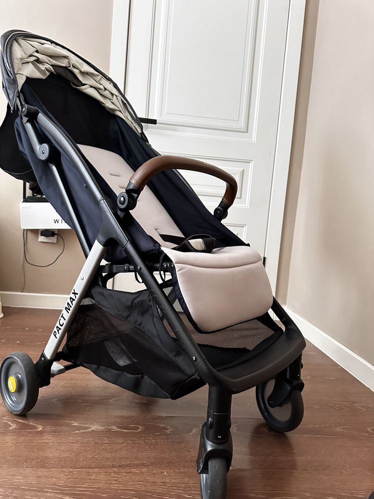 Продам коляску Joie Pact Max