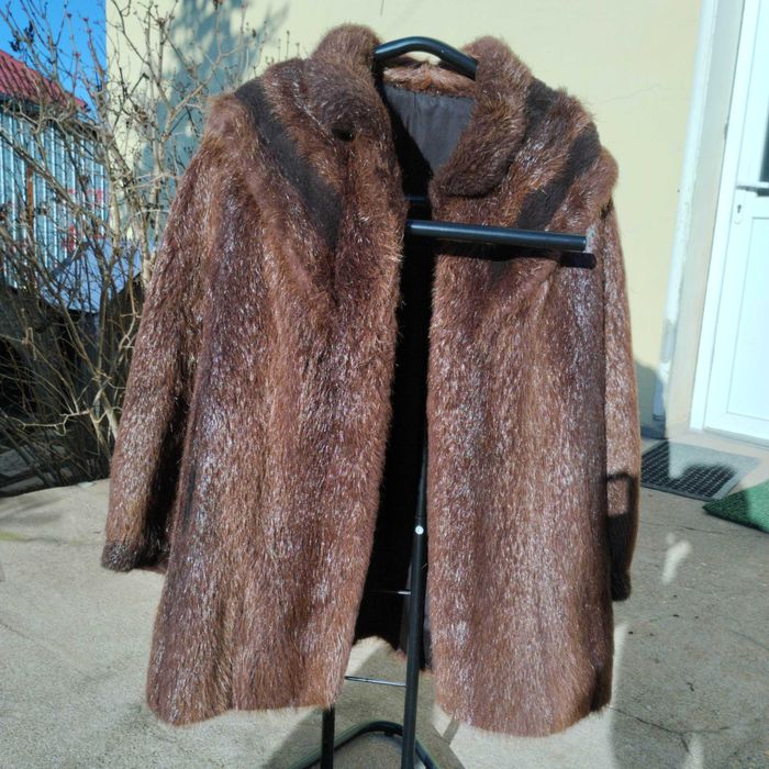 Haină de blană naturală