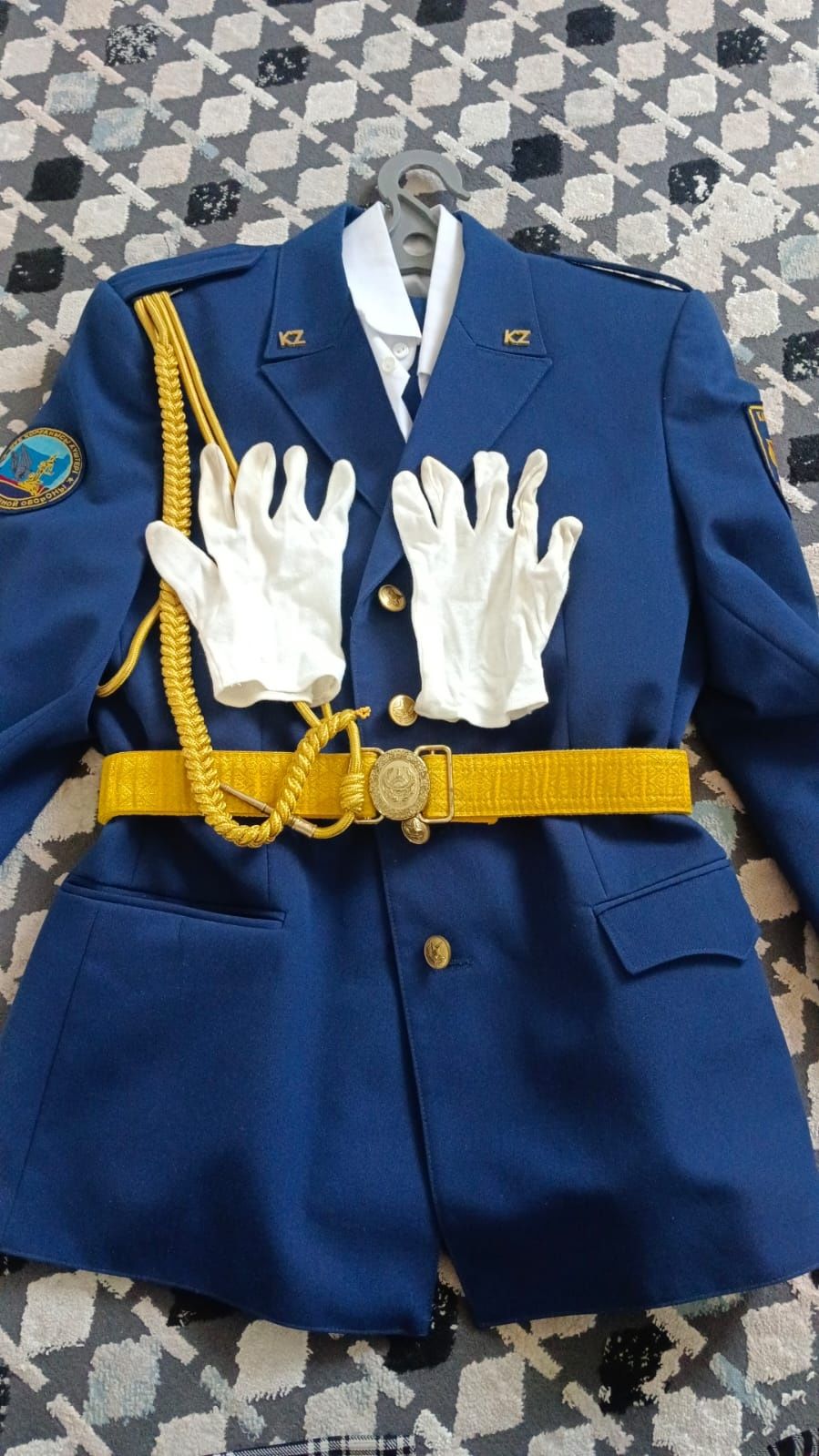 Продаётся Парадка